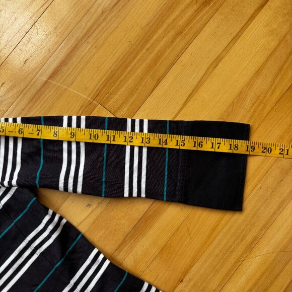 Burberry London Women's Striped Collared Long Sleeve Top - US S - Picture 4 of 14